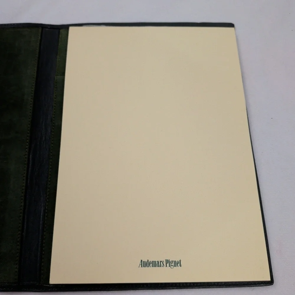 Audemars Piguet Leather Portfolio Notepad Holder Green Suede Interior Logo